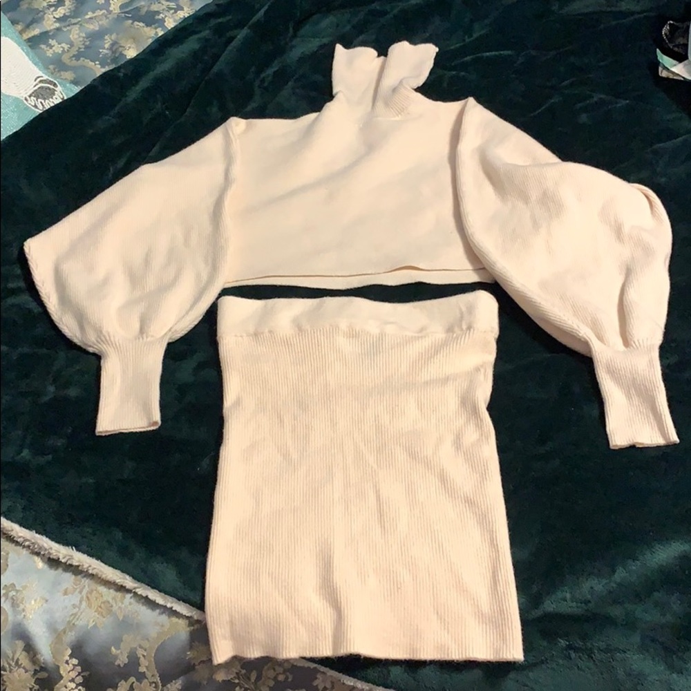 Two piece set